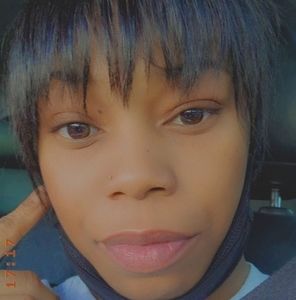 Meet your Posher, Toni